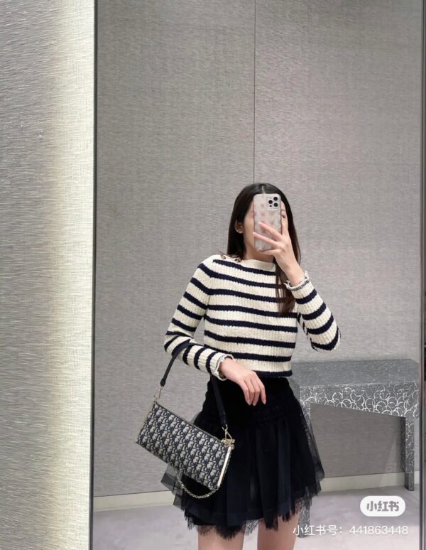 Z5119 Dior 55$ - Image 3
