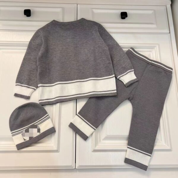 Z4847-49.99$ Dior Children's Set Size 80-120 - Image 6