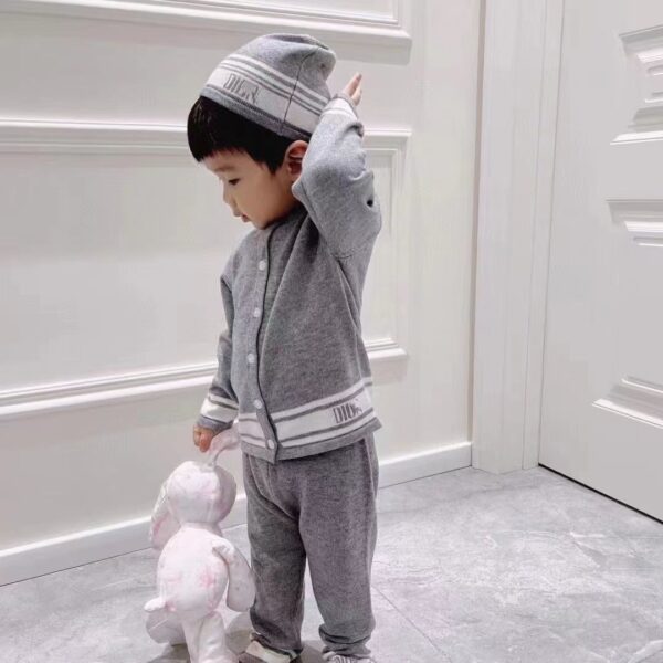 Z4847-49.99$ Dior Children's Set Size 80-120 - Image 7