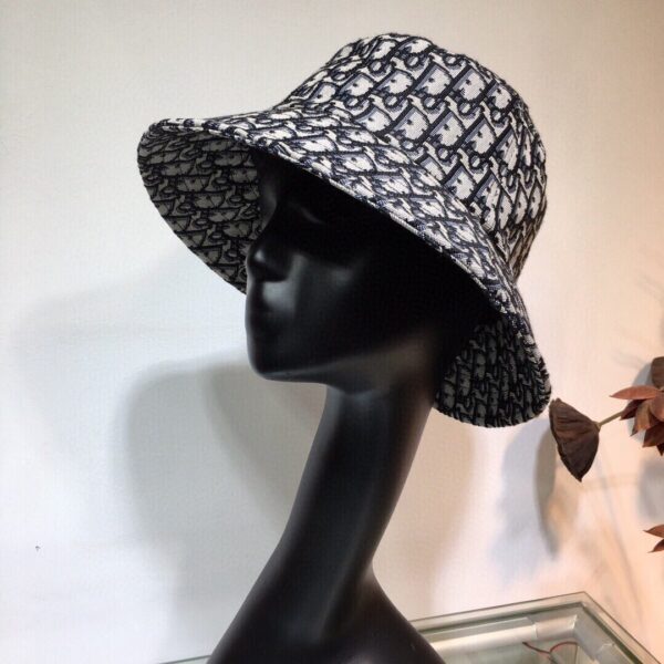 Z301 3998-Dior 26.99$ ���391-968-D9 - Image 4