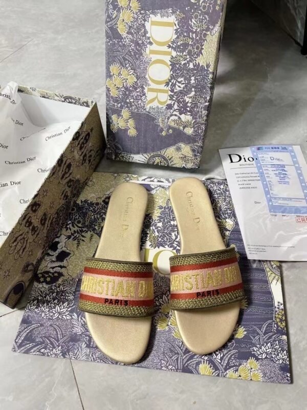 Z5401 DIOR 55.99$ - Image 10
