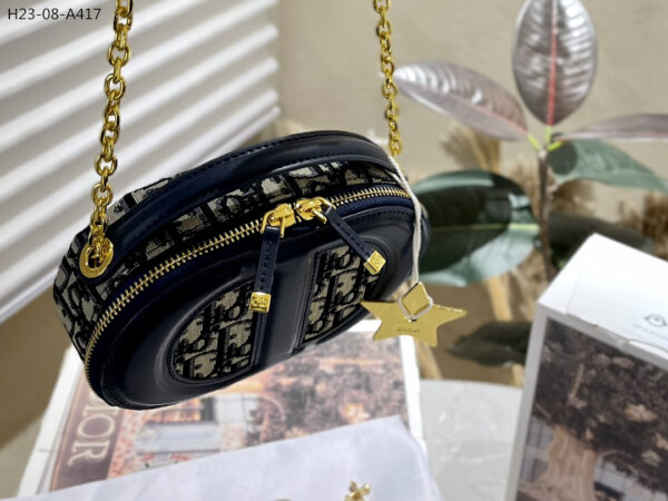 Z4001-69.99$-Size -18x11cm - Image 2