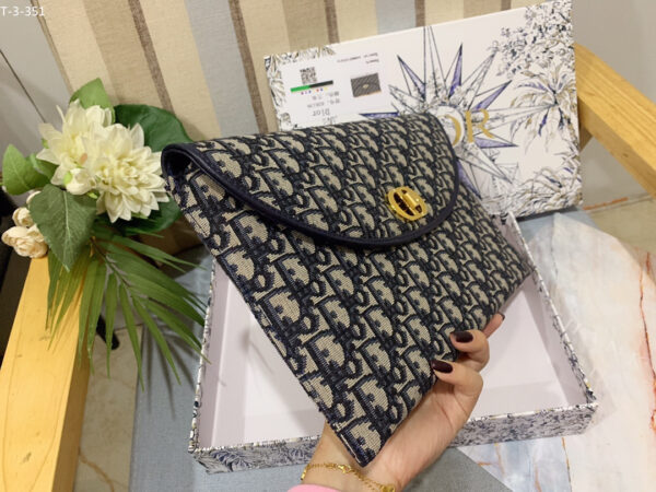 Z5437 Dior 53$ - Image 7