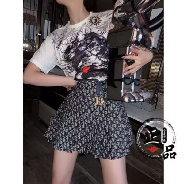 Z5674-33.99$ Dior size S-L