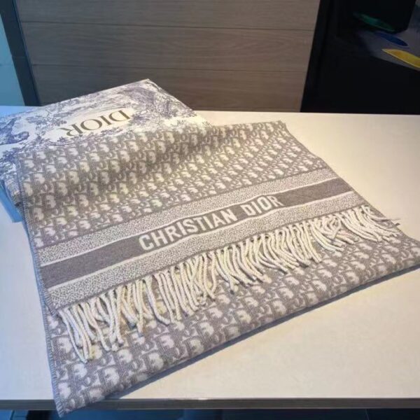 Z4335-29.99$ HERMERS DIOR LV Scarf - Image 12