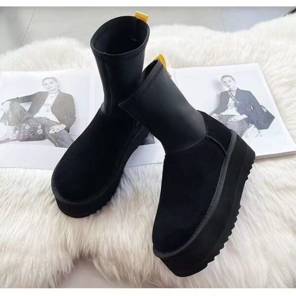 Z4662-65.99$-New UGG-With box - Size 35-40 - Image 4
