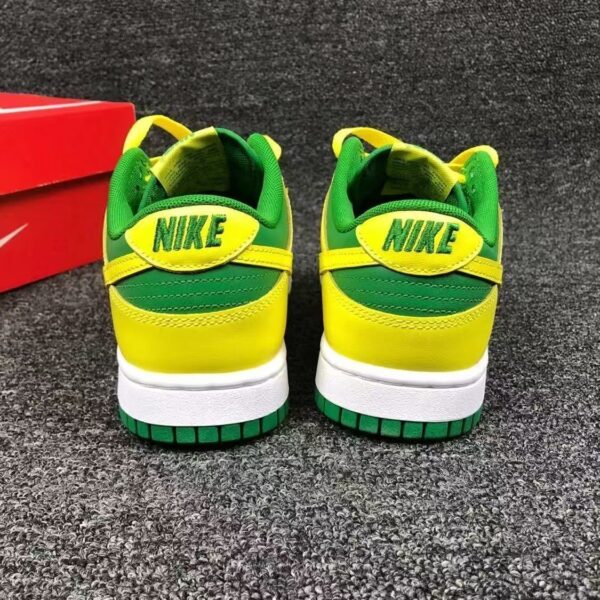 Z5685-55.99$ Nike - Size 36-45 - Image 3