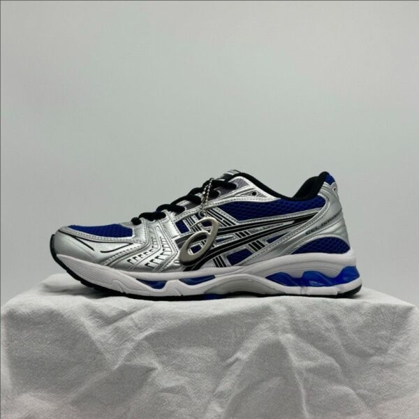 Jam4156 Gel-kayano 68$ - Image 8