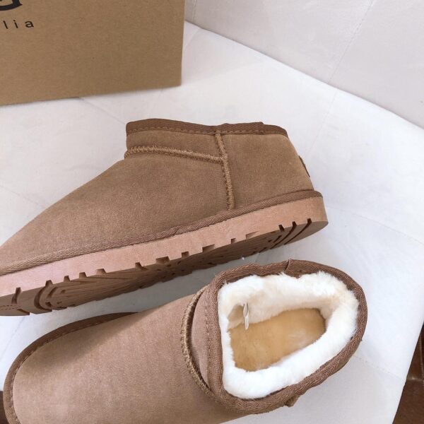 Jam1619 UGG 5A+ BOX WOOL 300 38.9$ UGG - Image 8