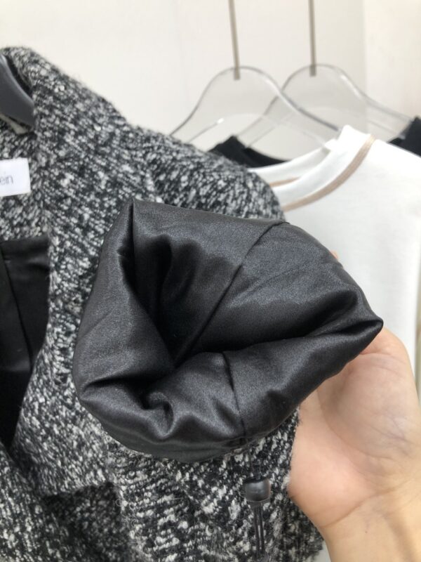 Jes2541 Calvin Klein Coat coat $58 - Image 8