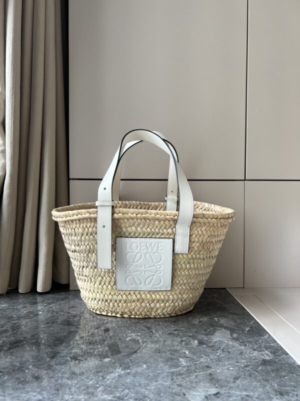 Jam5252   LOEWE  89$ - Image 8