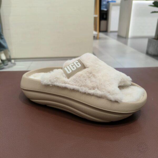 UGG TOP 2023 5A 40$ 290 XHX - Image 8