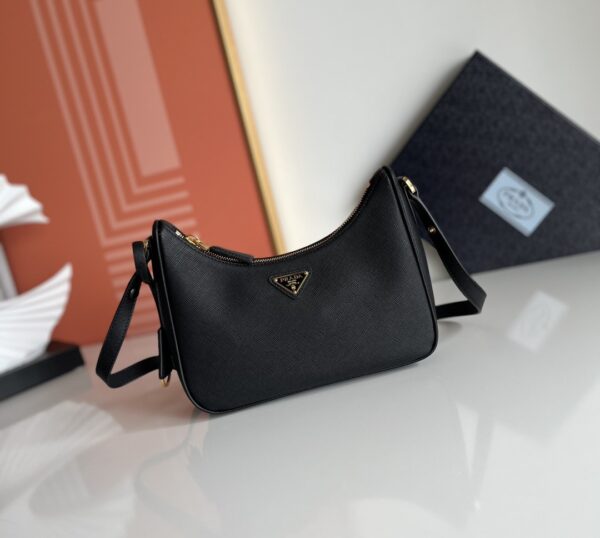 Jam5341  PRADA 68$ - Image 8