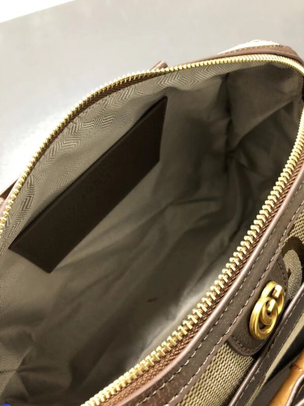 Jes3226 27.99$ GUCCI - Image 8