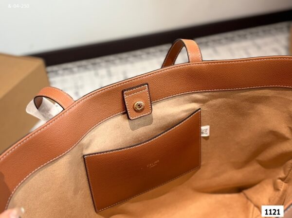Jam5503 CELINE 58$ - Image 8