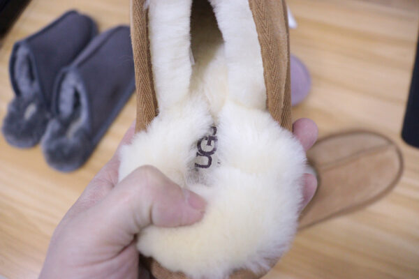 Jam2420 UGG 4A+ 310  41$  UG - Image 8