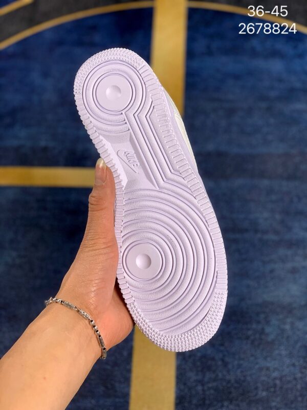 Jes2782 44.88$ NIKE - Image 8