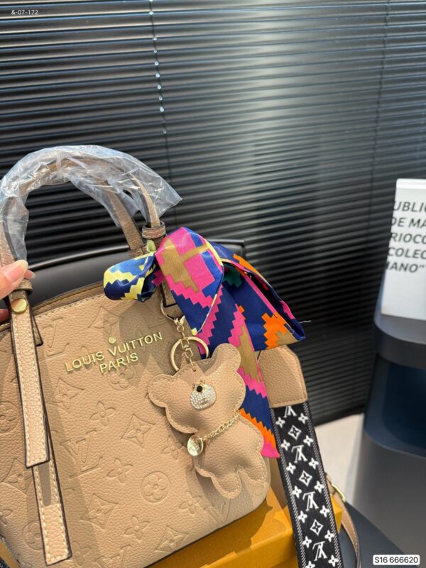Jam5490 LV 53$ - Image 8