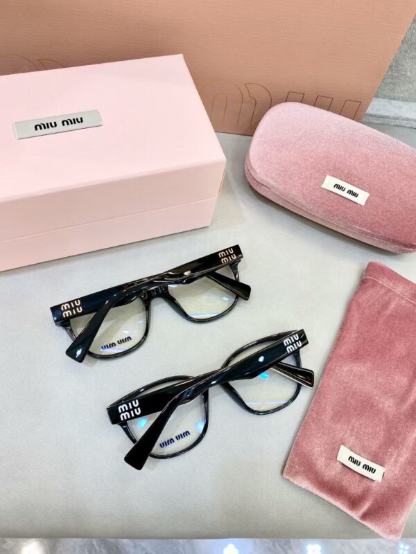 TL2610 MIUMIU 52.99$ - Image 7