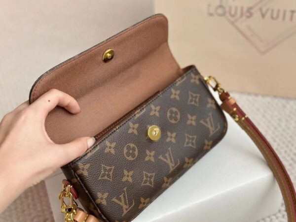 Z5561-58.99$ LV-Size 21*13 - Image 7