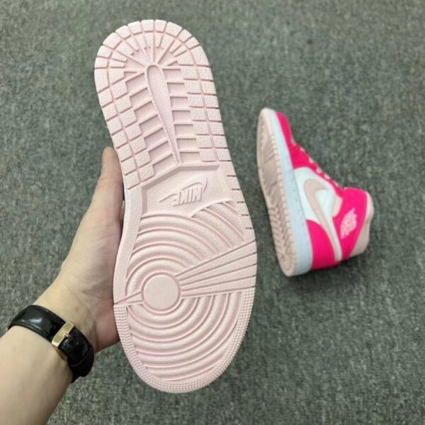 Z5556-56.99$ Nike Women's Edition, Size 36-40 - Image 7