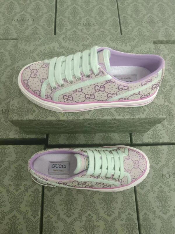 Z5549-59.99$ Gucci Size 35-42 - Image 3