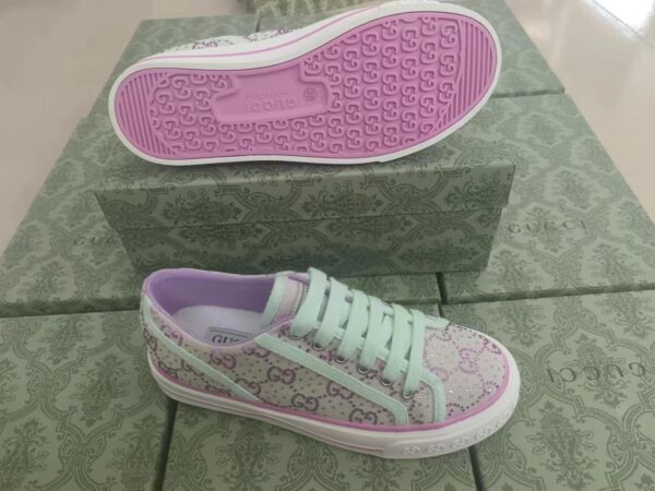 Z5549-59.99$ Gucci Size 35-42 - Image 5