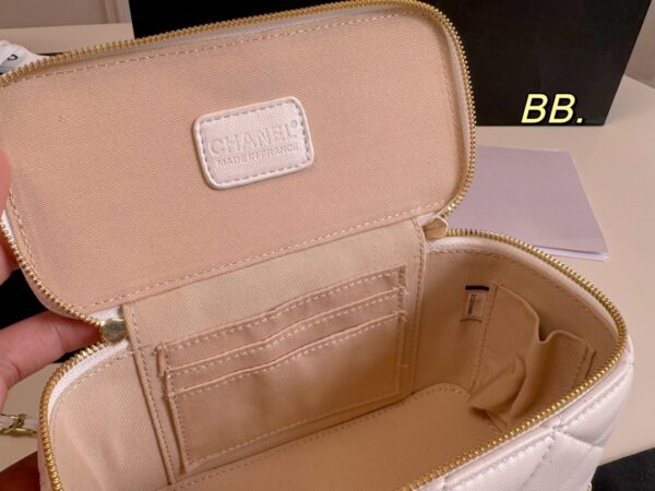 Jam5305 66.88$  CHANEL - Image 9