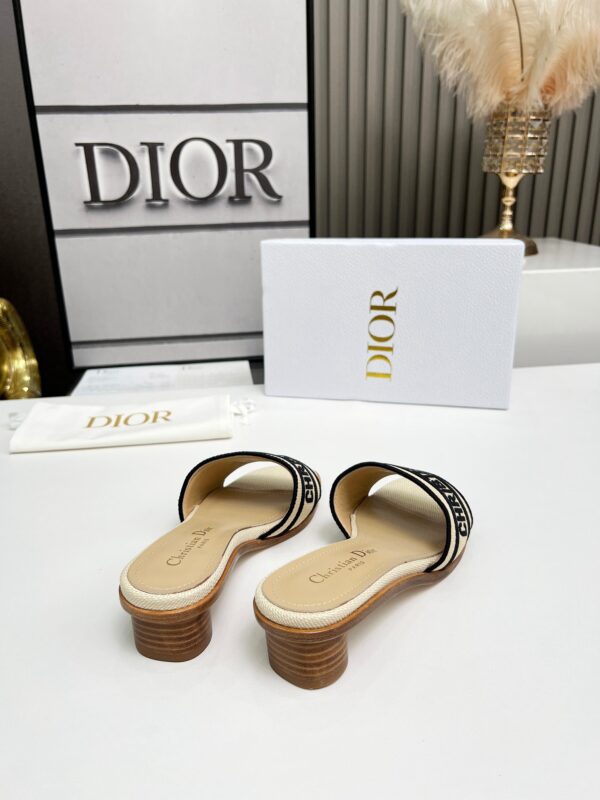 Jam5338 DIOR 54$ - Image 9