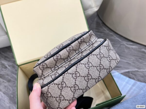 Jam4044  GUCCI      52$ - Image 9