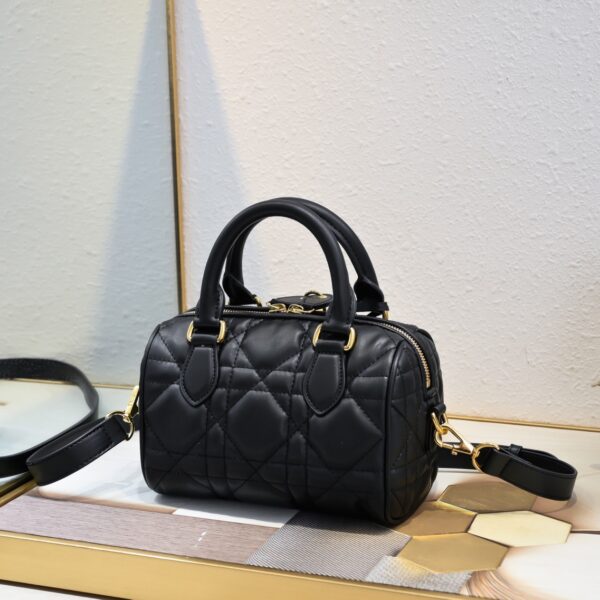 Jam4172 DIOR 64.99$ - Image 9