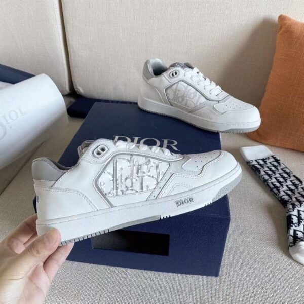 Z5511-58$ Size 36-45 - Image 12