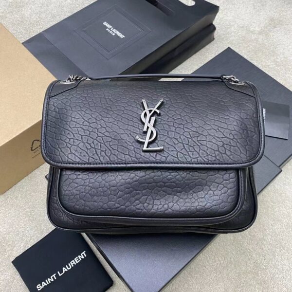 Z5496-65.99$ Size-28*20*8.5