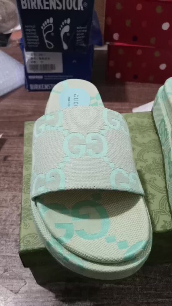 Z5482-49.99$-Gucci Size 36-44 - Image 2
