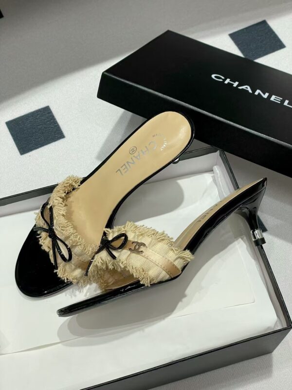 TL2600 CHANEL 95$ BOX - Image 6