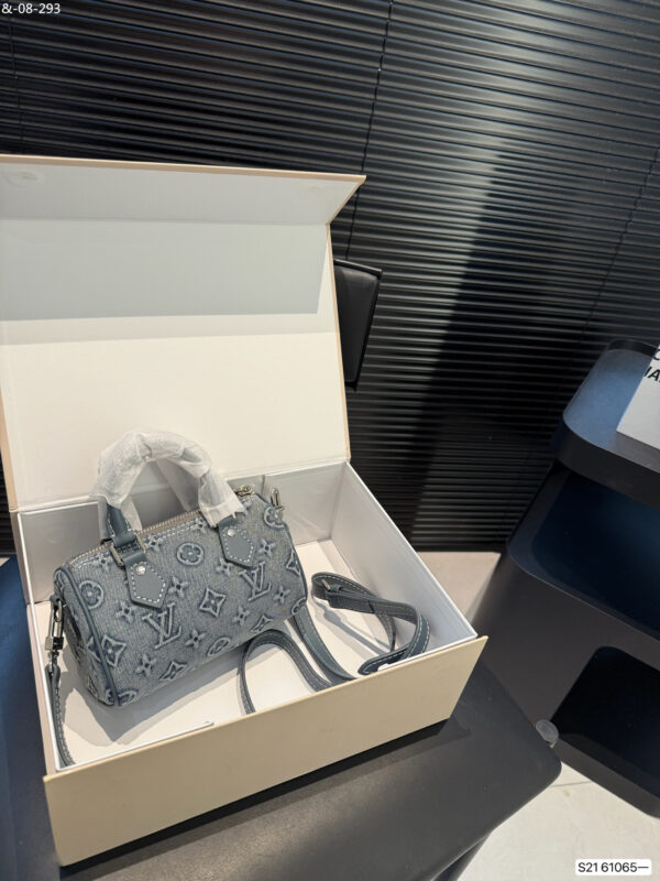 TL2598 LV 75$ - Image 12