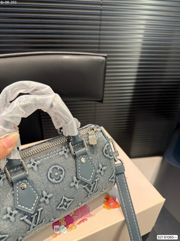 TL2598 LV 75$ - Image 6