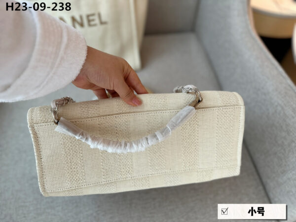 Z5442 Chanel 65$ - Image 9