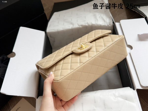 B-Z5440 CHANEL 68$ - Image 2