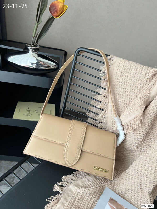 Z5439 Jacquemas 56$ - Image 8