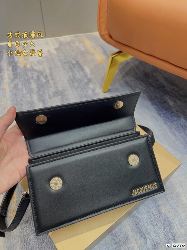 Z5438 Jacquemas 58$ - Image 4