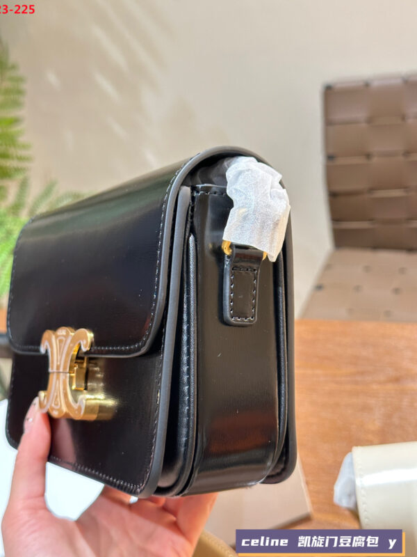 Z5435 CELINE 58$ - Image 6