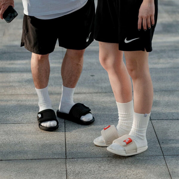 Jam4958 NIKE 215 29$ 1688XZ - Image 10