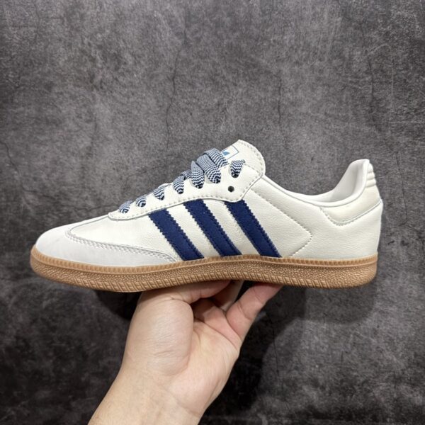 Jam6214 Adidas 54$ - Image 6