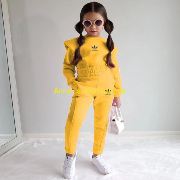 Jes4126 27.88$ adidas Kid - Image 10