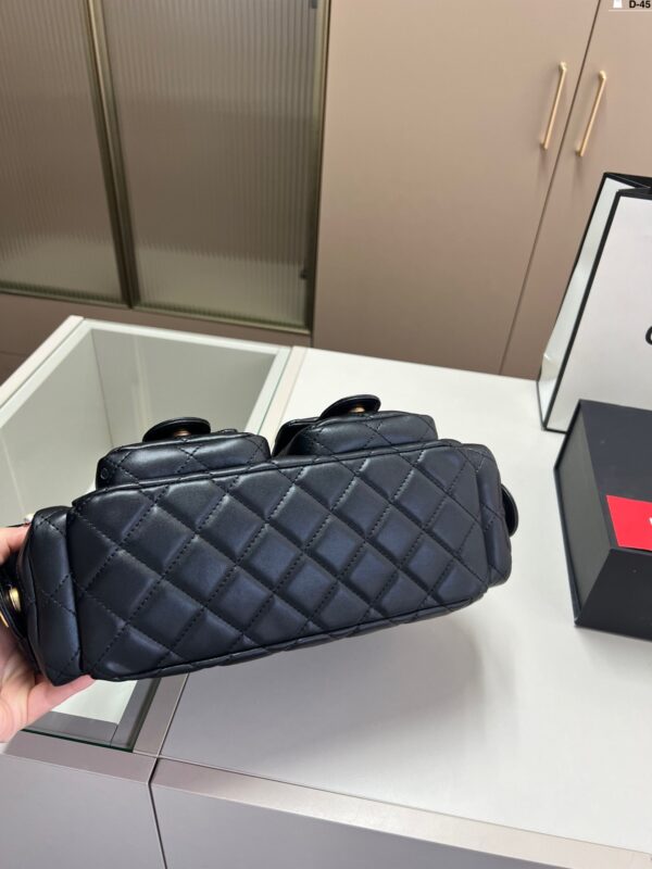 Jam5256  Chanel    79.99$ - Image 10