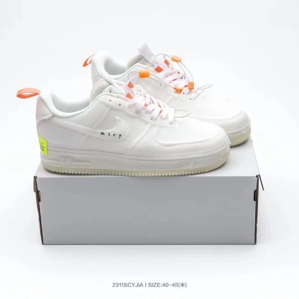 NIKE 80.85$ CODE 351-6807-R