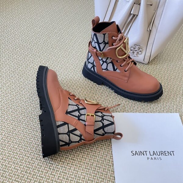 Valentino 59.99$ code 449-6801-R - Image 3