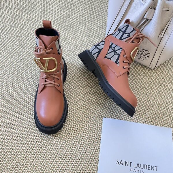 Valentino 59.99$ code 449-6801-R - Image 6