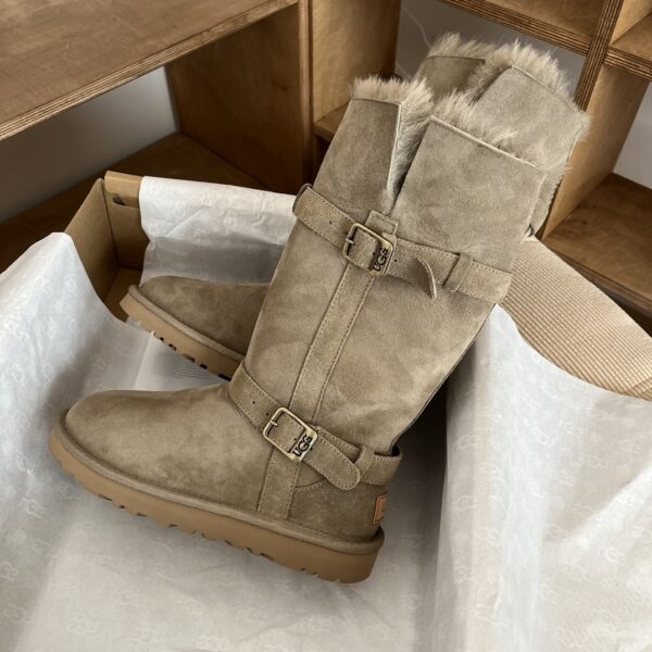 UGG 73.66$ code 506-6782-R - Image 4